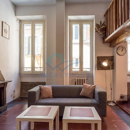 Warm Nest In The Old Building Of Piazza Navona Apartment Rome Exterior photo